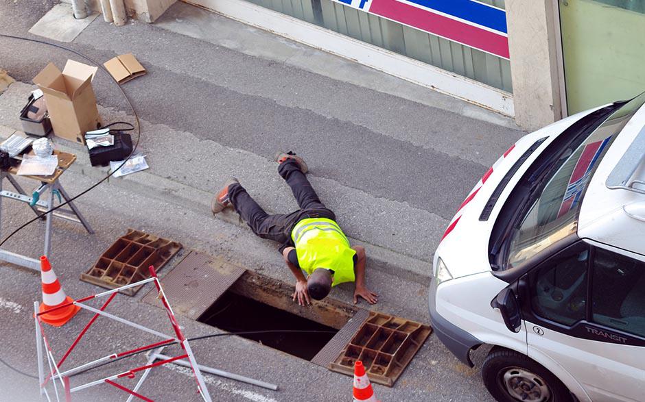 comment déboucher une canalisation Paris 4