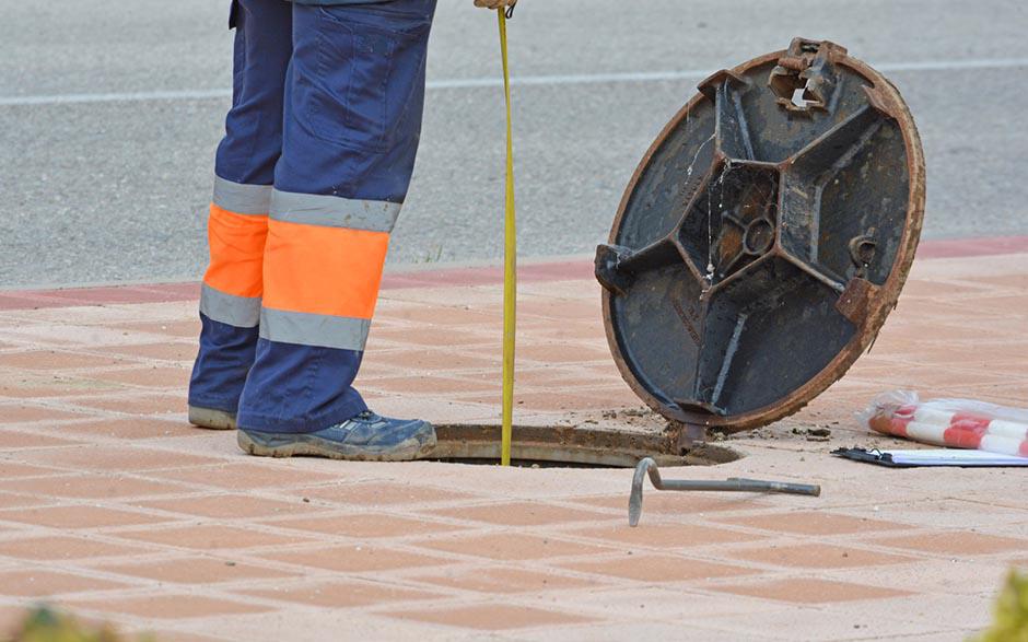comment déboucher une canalisation Paris 4